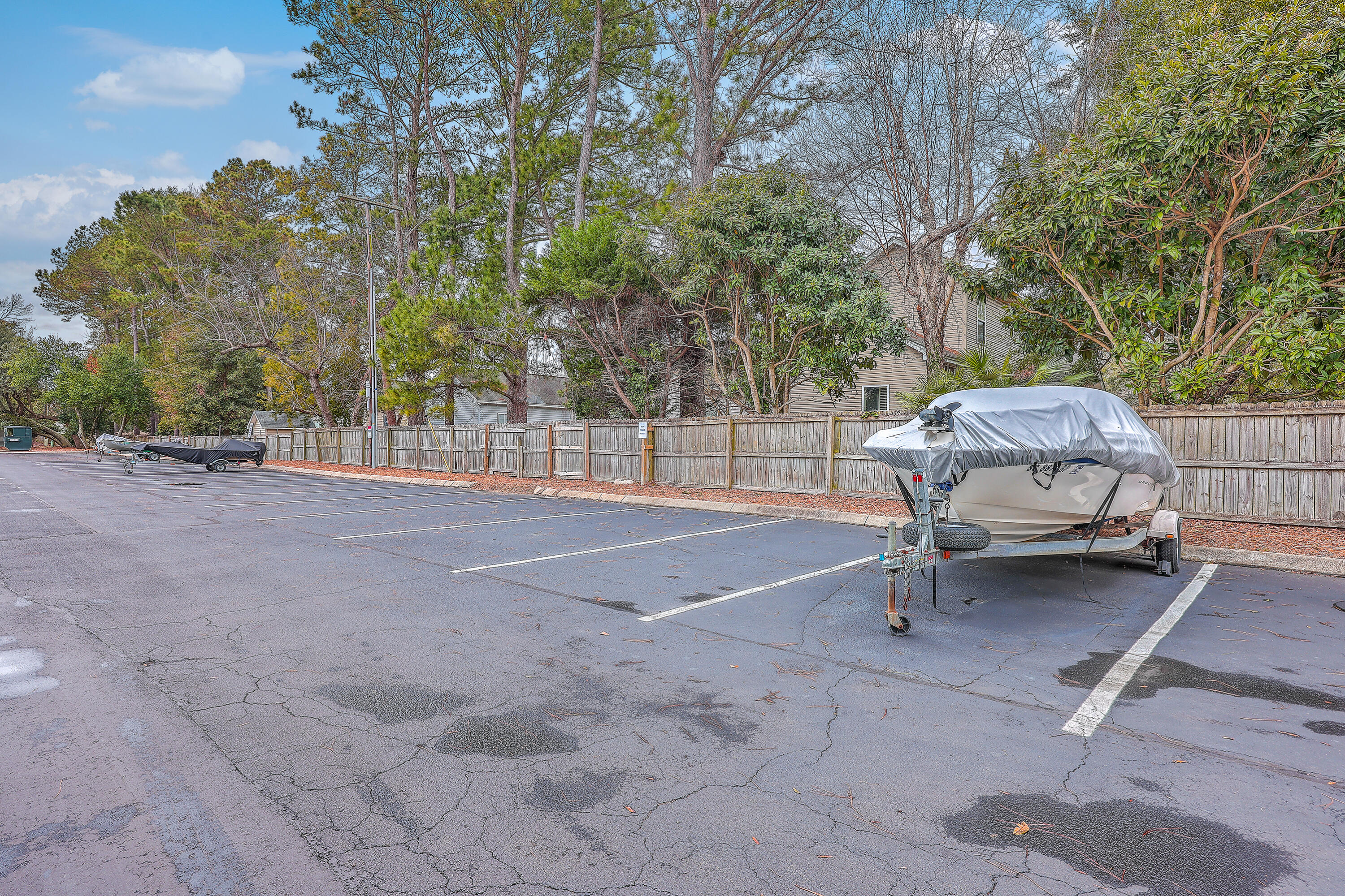 1402 Camp Road, Unit 11E Charleston, SC 29412 - Photo 29 of 33 ZYN_5361_2_3_4_5_6_7