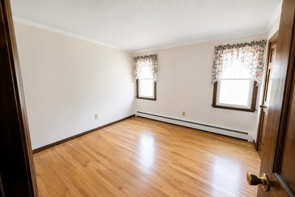 42 Stowe Road Grafton, MA 01519 - Photo 23 of 36 Gallery Image 23