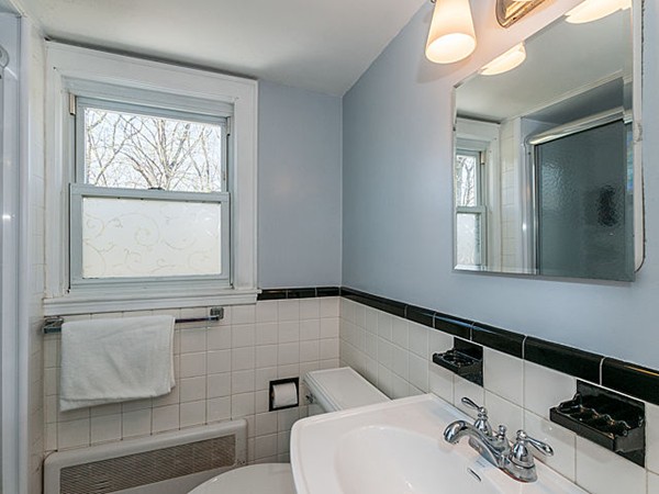 30 Oakmont Road Newton, MA 02459 - Photo 15 of 24 Gallery Image 15