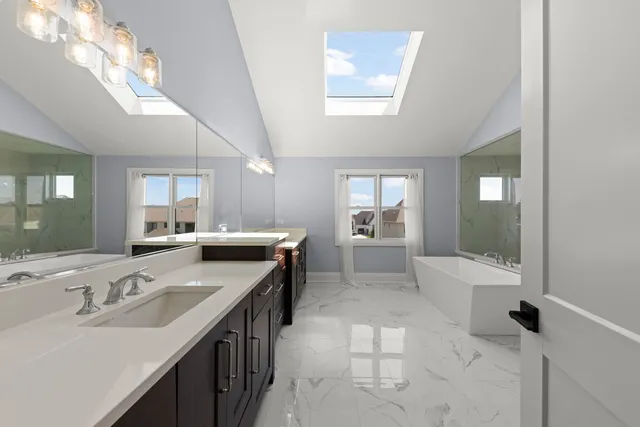 $1,795,000 | 4216 Carpenter Road, Naperville, IL 60564