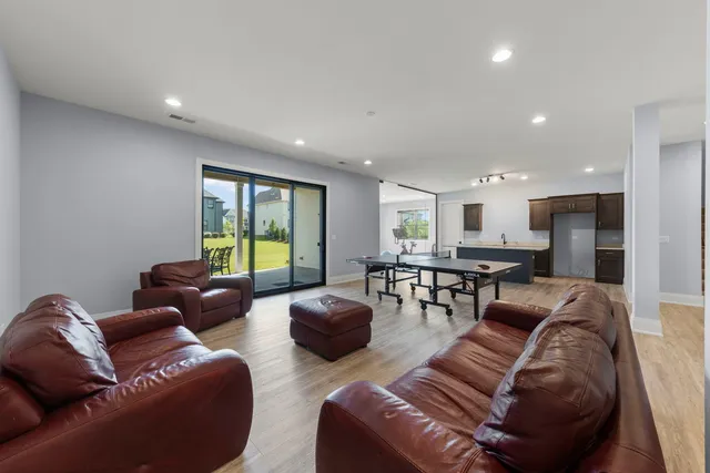 $1,795,000 | 4216 Carpenter Road, Naperville, IL 60564