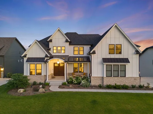 $1,795,000 | 4216 Carpenter Road, Naperville, IL 60564