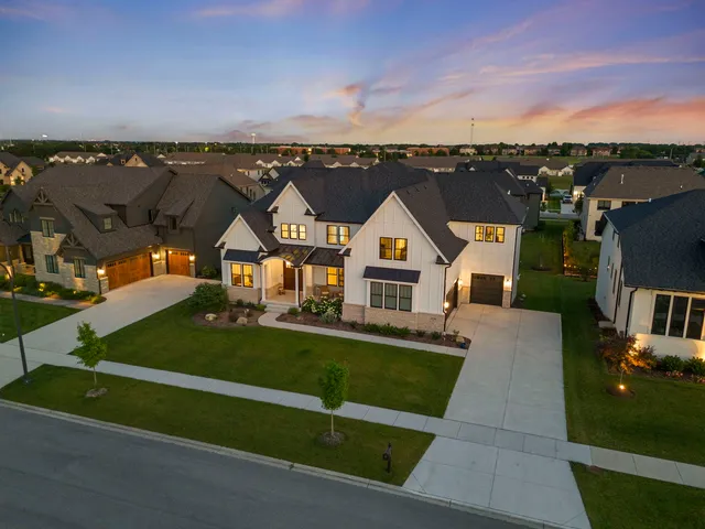 $1,795,000 | 4216 Carpenter Road, Naperville, IL 60564