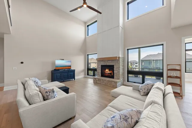 $1,795,000 | 4216 Carpenter Road, Naperville, IL 60564