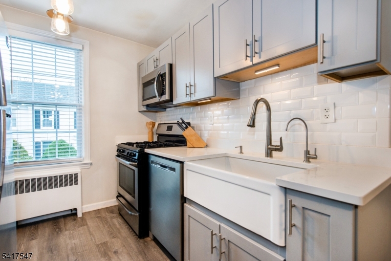 101 Gates Avenue, Unit E7 Montclair, NJ 07042 - Photo 13 of 20