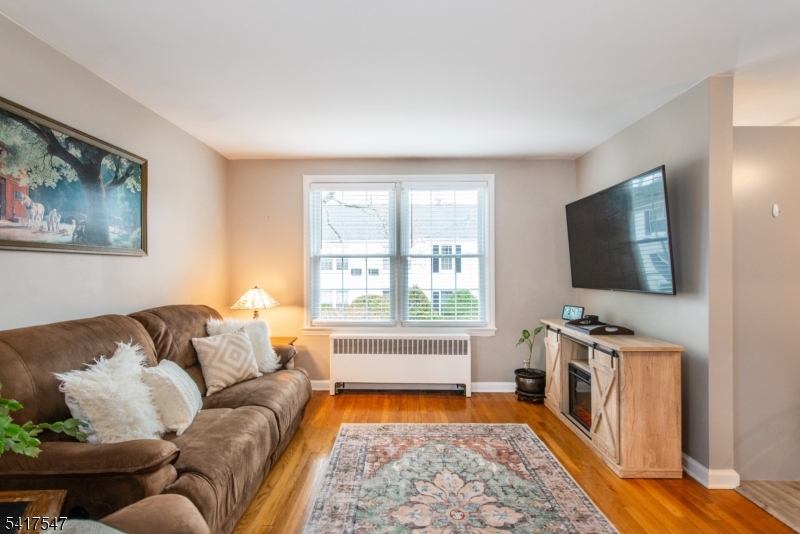 101 Gates Avenue, Unit E7 Montclair, NJ 07042 - Photo 2 of 20