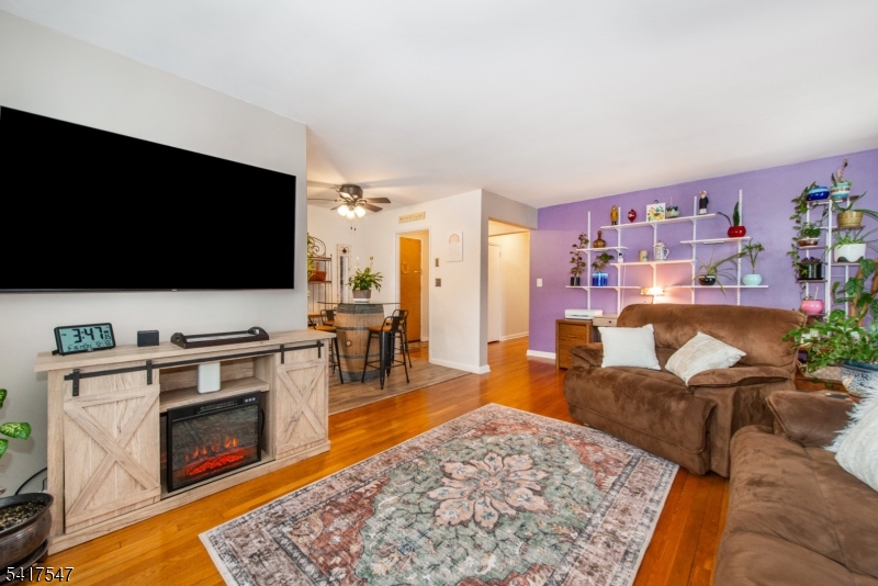 101 Gates Avenue, Unit E7 Montclair, NJ 07042 - Photo 4 of 20