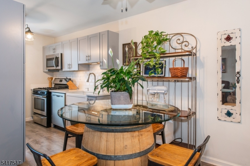 101 Gates Avenue, Unit E7 Montclair, NJ 07042 - Photo 8 of 20