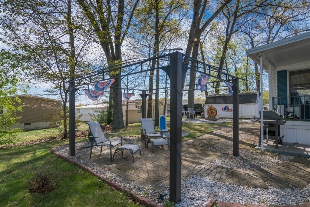 3 John Drive West Springfield, MA 01089 - Photo 4 of 36