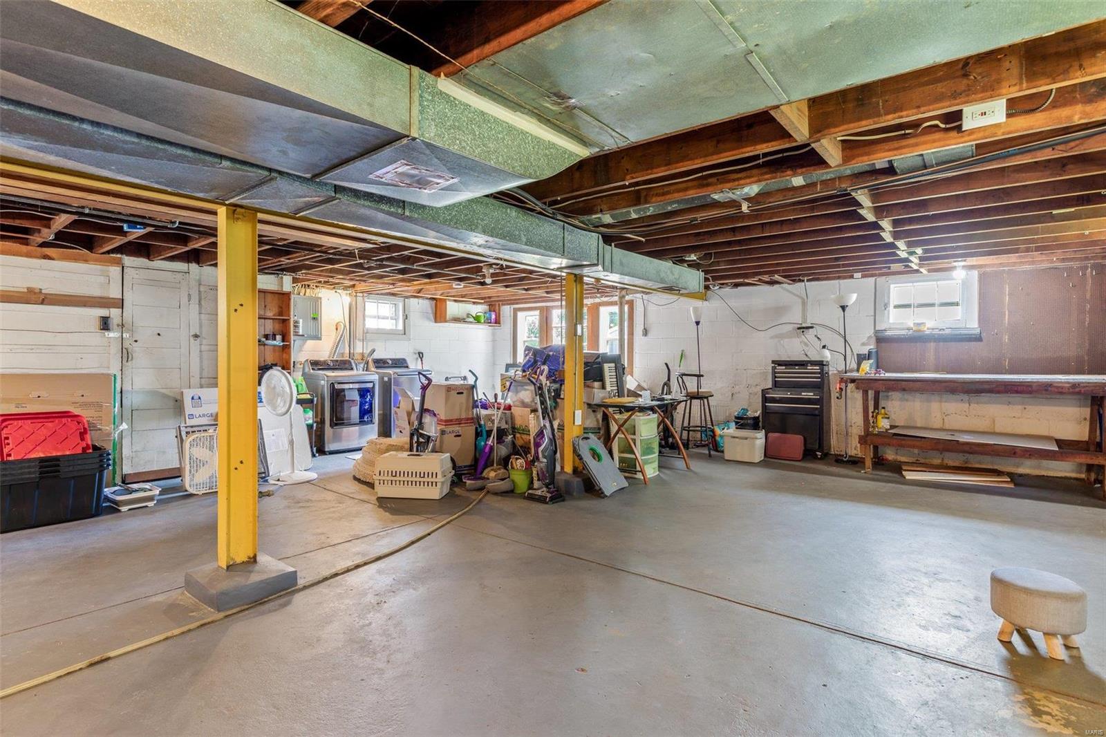 2128 Lackland Road St. Louis, MO 63114 - Photo 22 of 39 Gallery Image 22