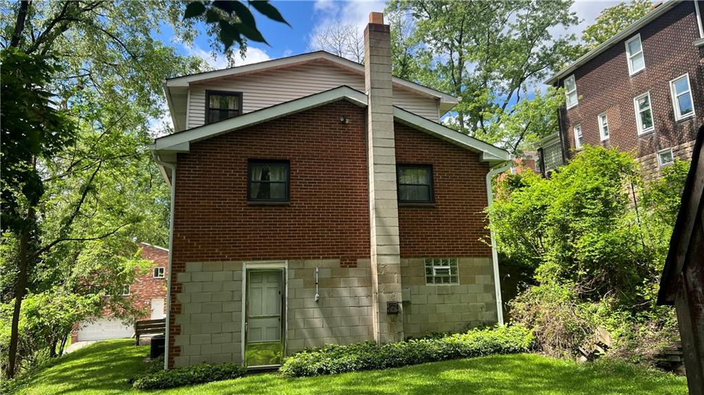 524 Decatur Avenue Pittsburgh, PA 15221 - Photo 7 of 23 Gallery Image 7