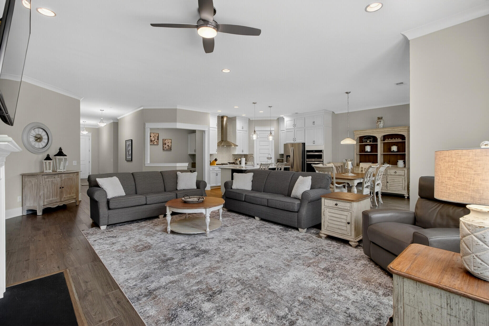 2820 Summertime Lane Mount Pleasant, SC 29466 - Photo 4 of 55 11_11_mls