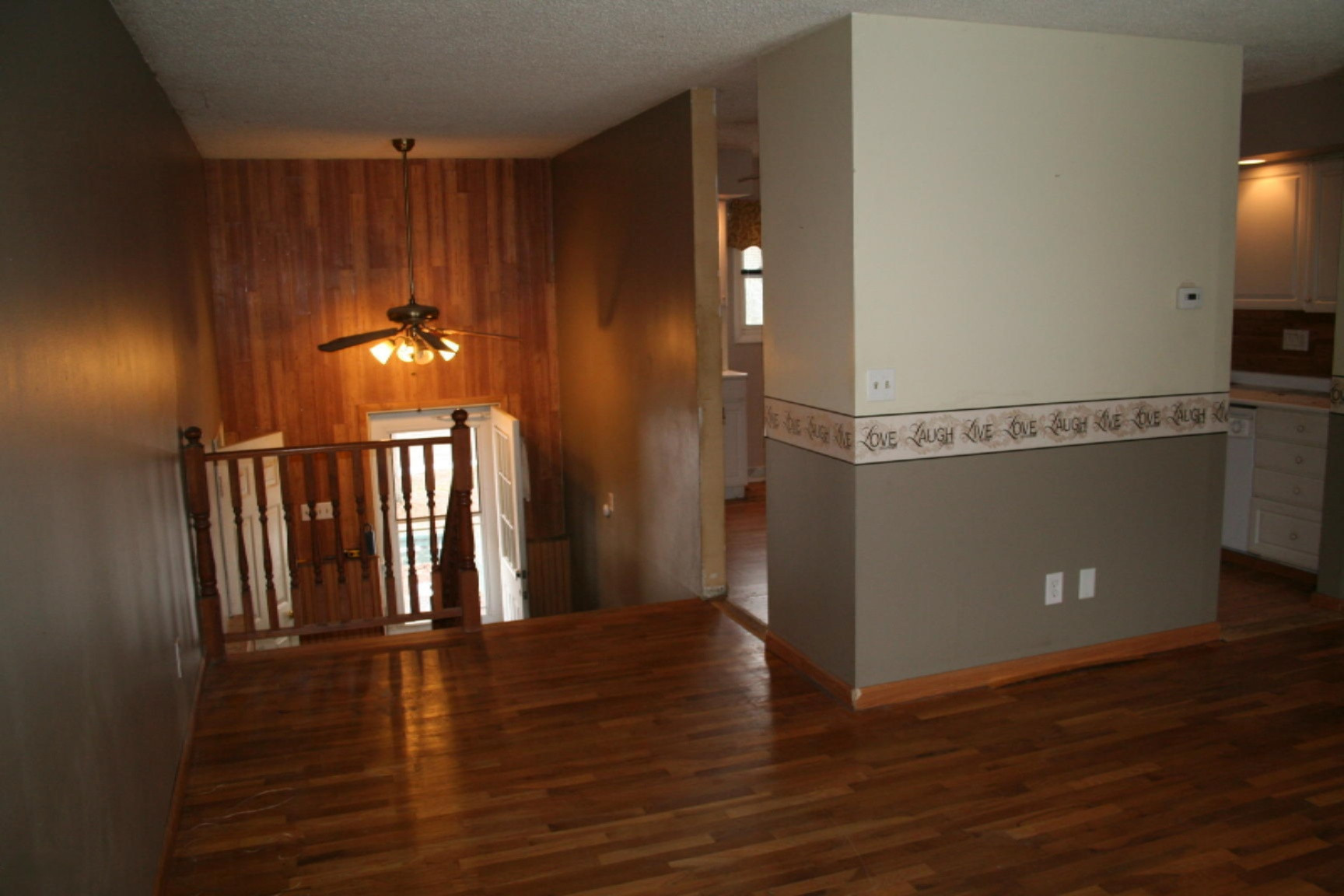 194 Strand Avenue Coloma, MI 49038 - Photo 5 of 36 IMG_4801