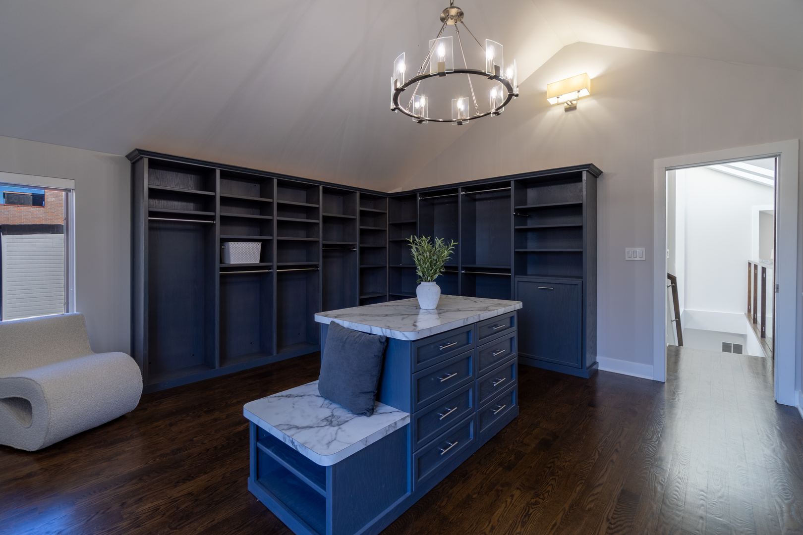908 North Winchester Avenue Chicago, IL 60622 - Photo 28 of 46 a living room with furniture and wooden floor