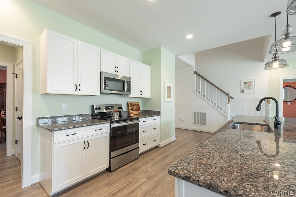 15637 Blooming Road Chesterfield, VA 23832 - Photo 14 of 39 Gallery Image 14