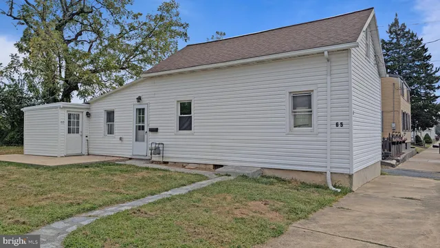 $249,900 | 65 West Donegal Street, Mount Joy, PA 17552