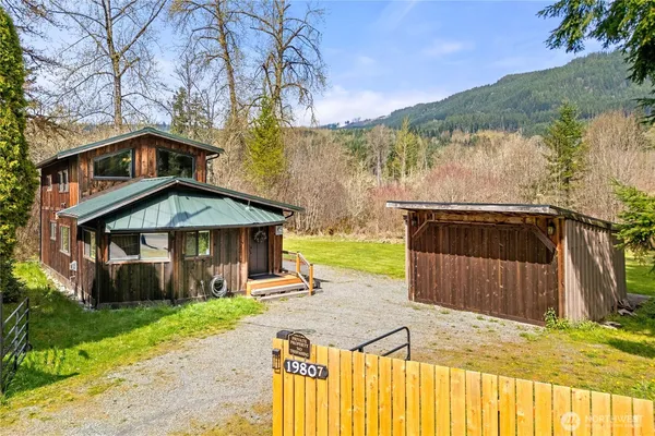 $649,995 | 19807 Highway 706, Elbe, WA 98330