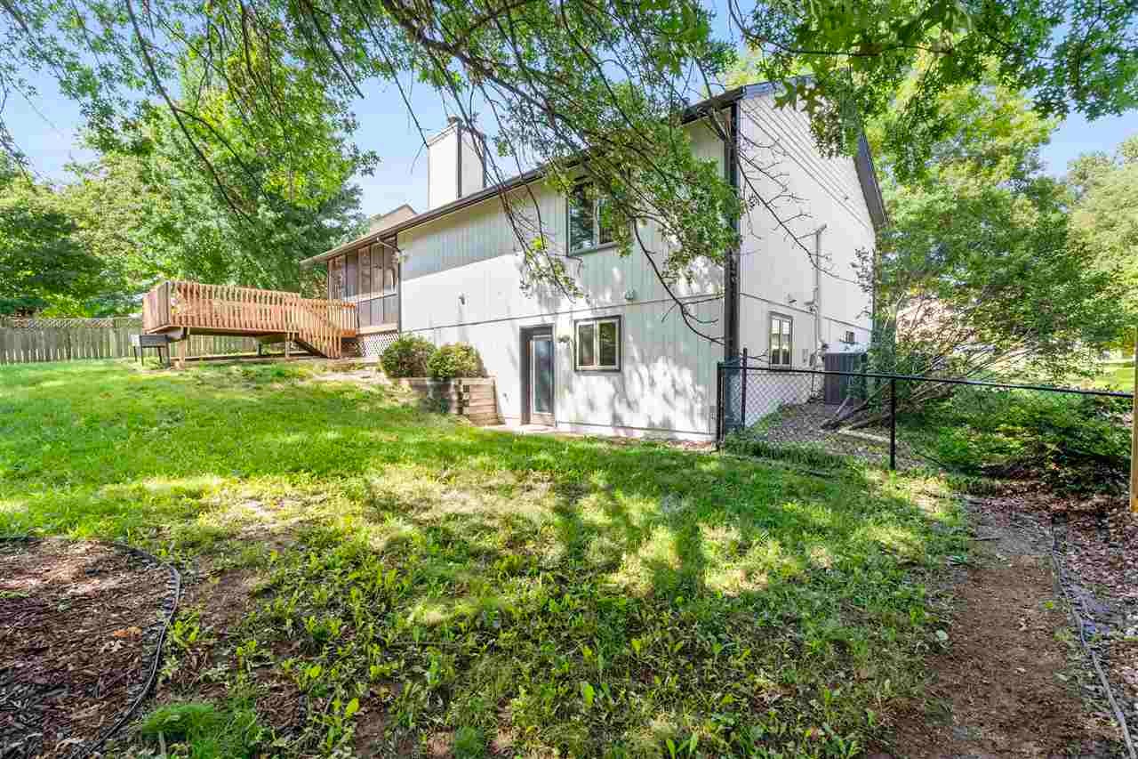 1928 Holiday Road Coralville, IA 52241 - Photo 2 of 43 Gallery Image 2