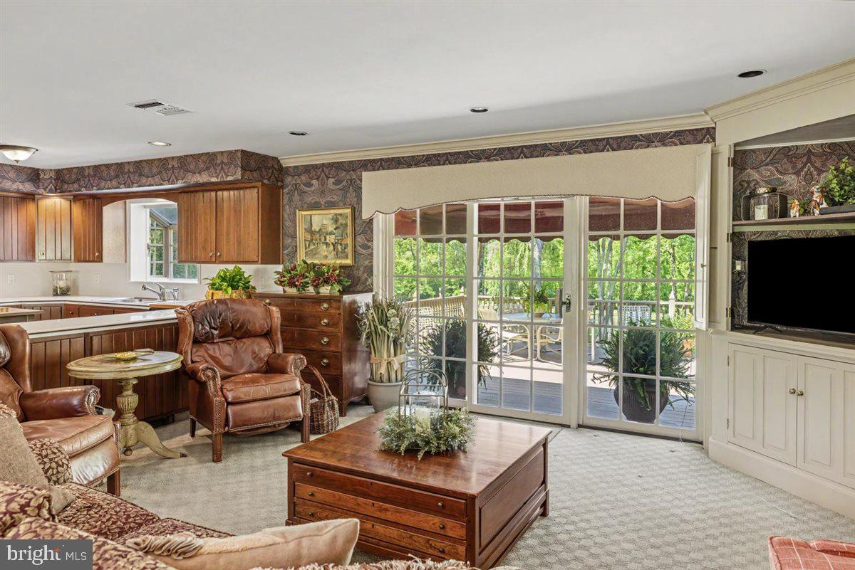 144 Creek Road Chalfont, PA 18914 - Photo 33 of 48 Family room