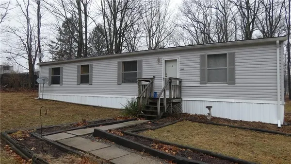 $34,900 | 463 Skylare Drive, Prospect, PA 16052