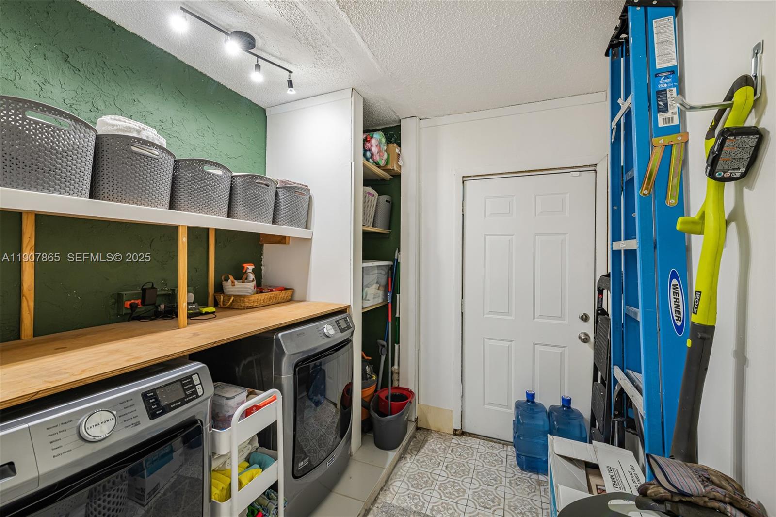 5830 North Park Road Dania Beach, FL 33312 - Photo 11 of 31