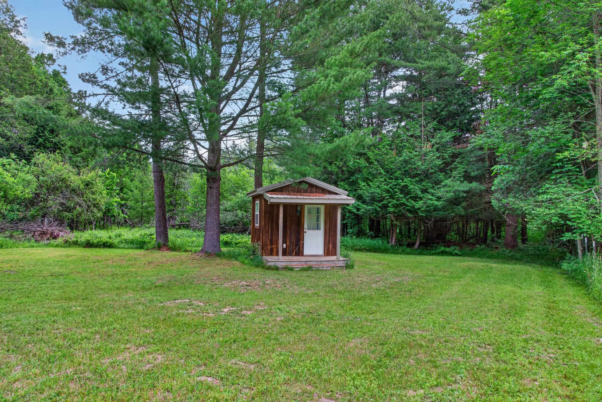 5885 Cedar Valley Road Traverse City, MI 49684 - Photo 41 of 54