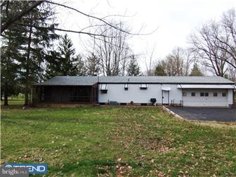 968 Shavertown Road Garnet Valley, PA 19060 - Photo 2 of 11 Exterior Back