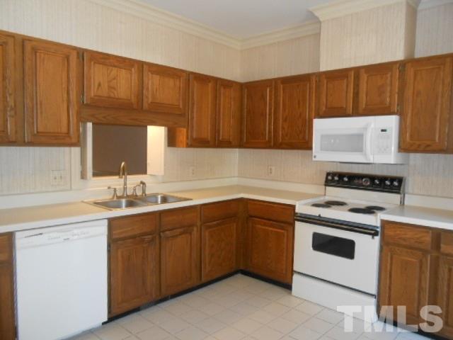 418 Weathergreen Drive Raleigh, NC 27615 - Photo 6 of 25 Gallery Image 6