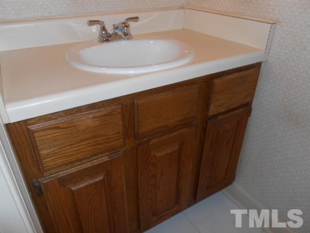 418 Weathergreen Drive Raleigh, NC 27615 - Photo 10 of 25 Gallery Image 10