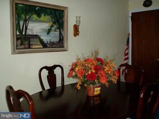 206 Golf Road Darby, PA 19023 - Photo 4 of 6