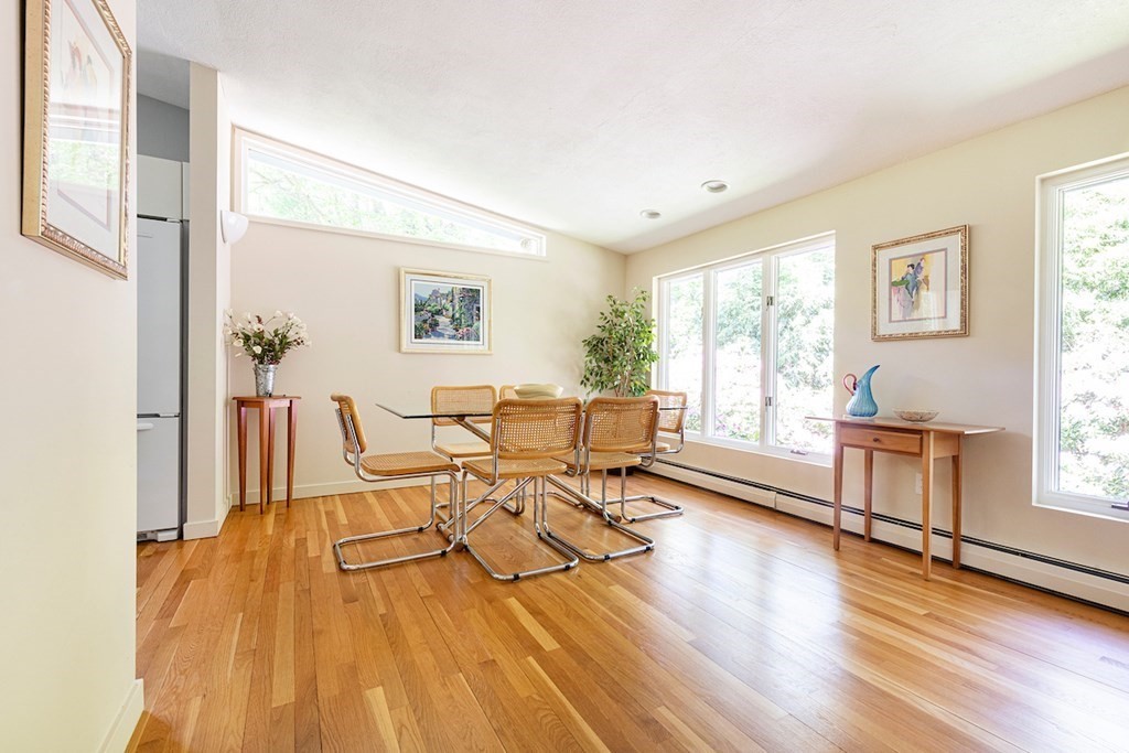 359 North Emerson Road Lexington, MA 02420 - Photo 8 of 24 Gallery Image 8