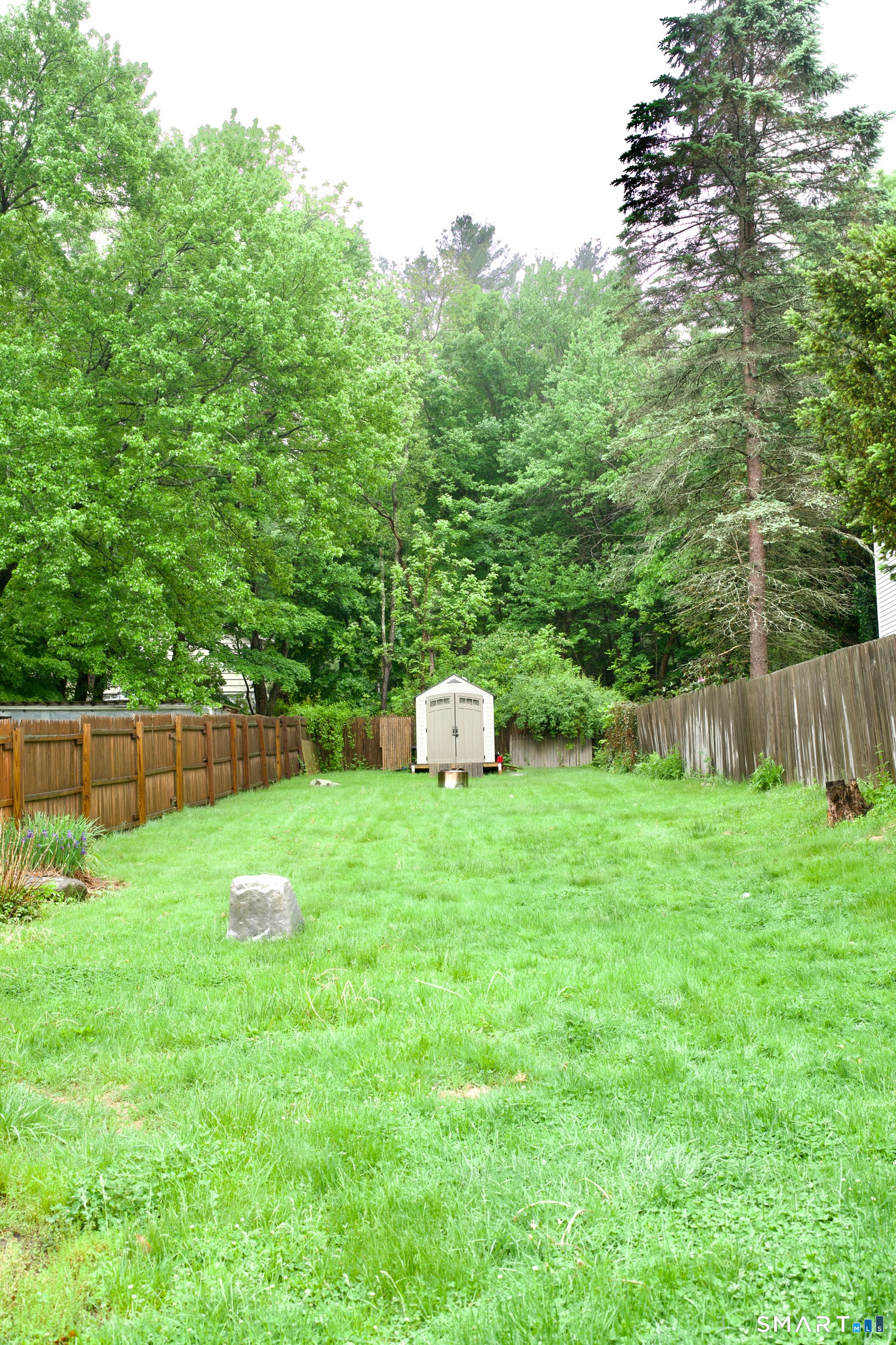 259 Peck Hill Road Woodbridge, CT 06525 - Photo 8 of 32 a garden view