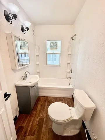 $149,900 | 207 East Broadway Street, Redwood Falls, MN 56283