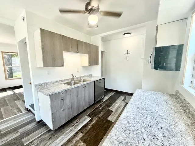 $149,900 | 207 East Broadway Street, Redwood Falls, MN 56283