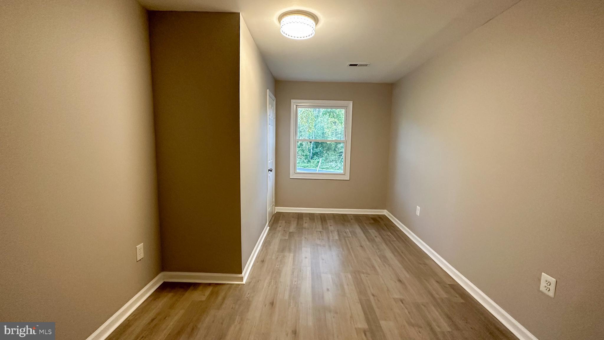 8858 Hawbottom Road Middletown, MD 21769 - Photo 17 of 21 BEDROOM