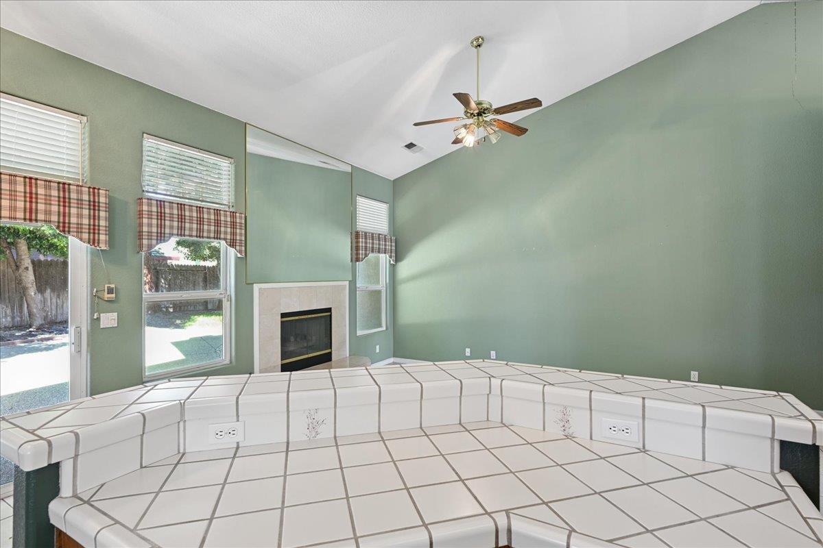 1165 Portola Valley Road Yuba City, CA 95993 - Photo 16 of 38