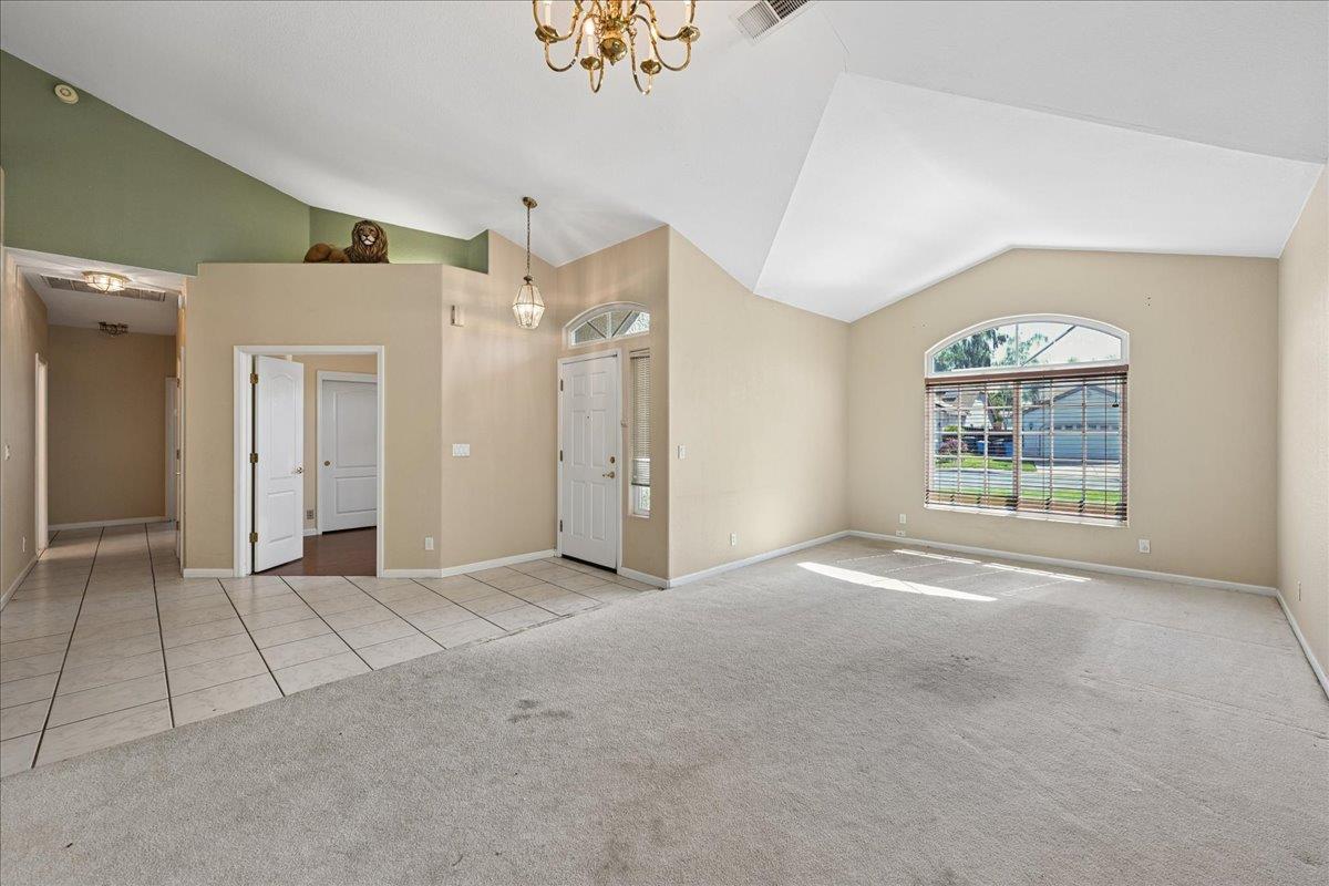 1165 Portola Valley Road Yuba City, CA 95993 - Photo 7 of 38
