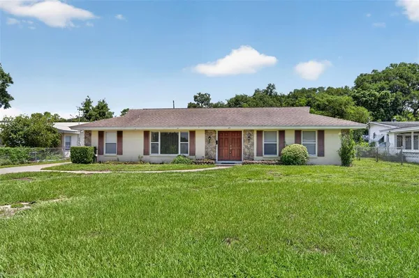 $2,200 | 125 East Faith Terrace, Maitland, FL 32751