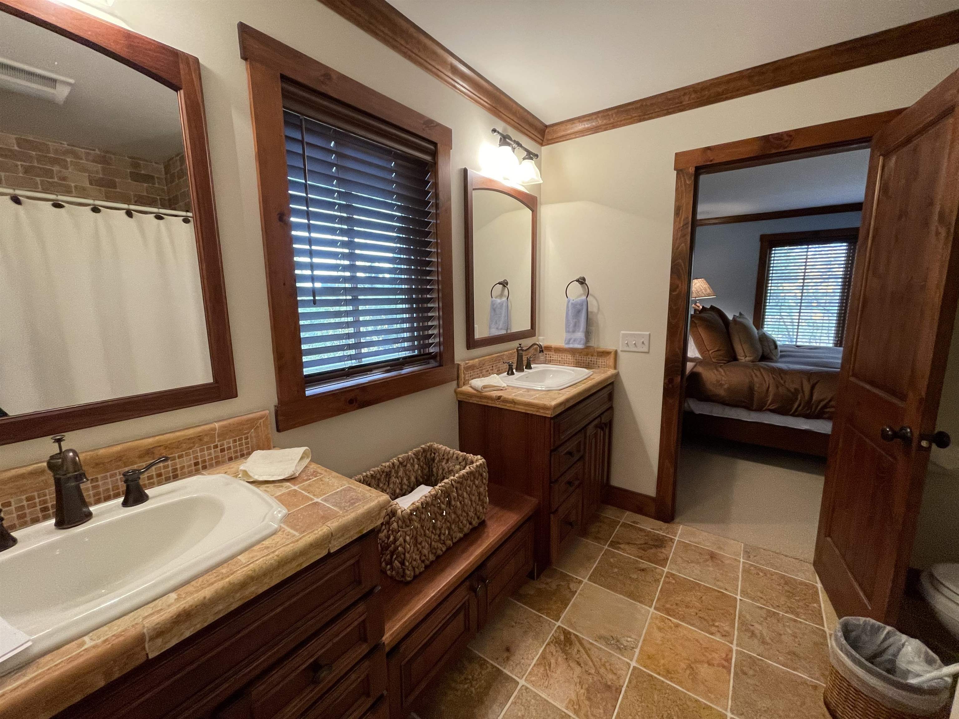 4 Encore Place, Unit 1 West Dover, VT 05356 - Photo 16 of 33