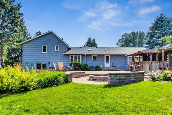 $475,000 | 568 Pamela Street, Gilberts, IL 60136