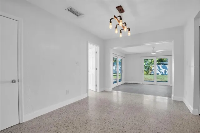 $3,000 | 765 56th Avenue South, St. Petersburg, FL 33705