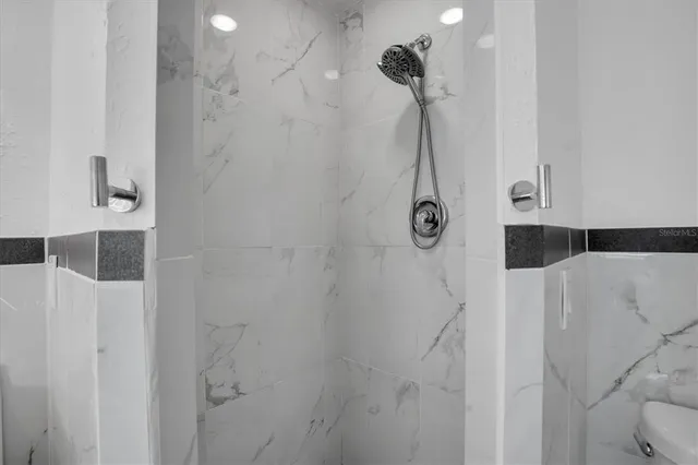 $3,000 | 765 56th Avenue South, St. Petersburg, FL 33705