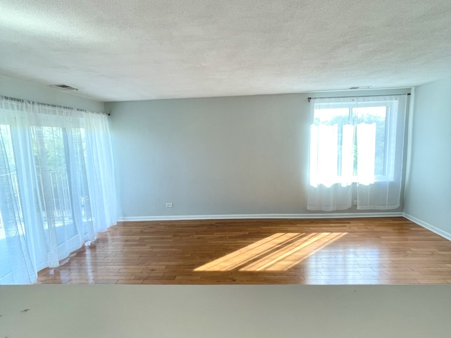 425 Walnut Creek Road, Unit 1508 Lisle, IL 60532 - Photo 8 of 40 Gallery Image 8