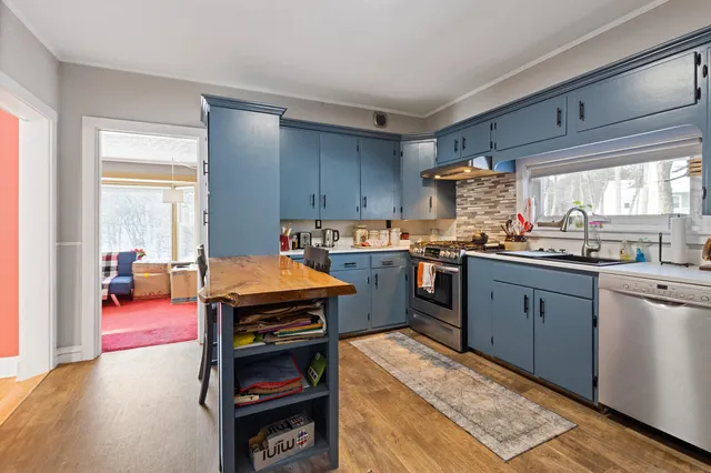 $289,900 | 134 Kenduskeag Avenue, Bangor, ME 04401