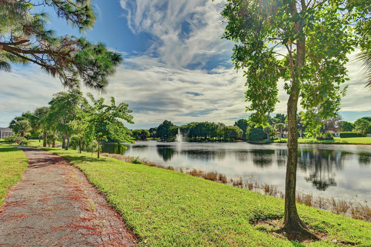 6390 Woodbury Road Boca Raton, FL 33433 - Photo 8 of 24 Jog path and lakeview