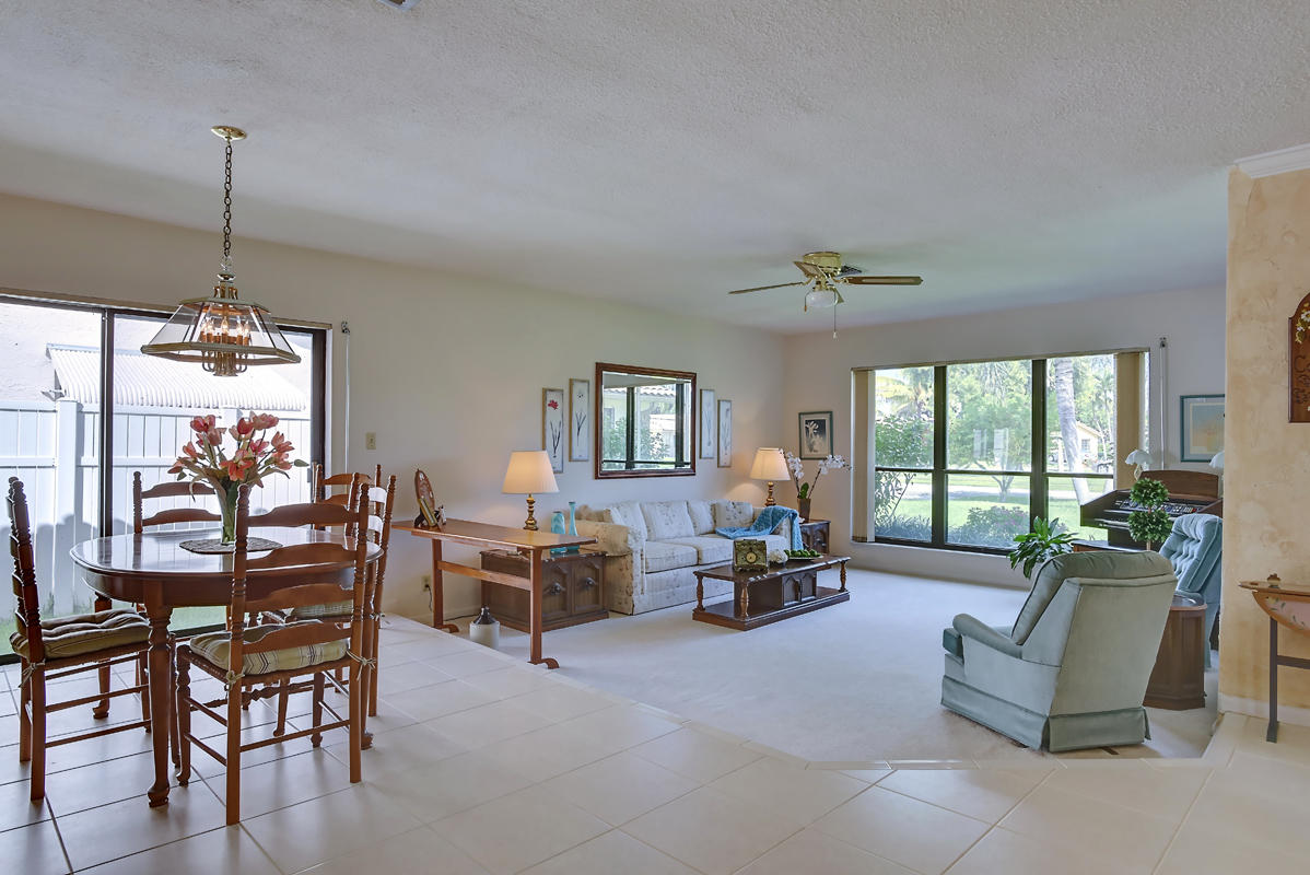 6390 Woodbury Road Boca Raton, FL 33433 - Photo 9 of 24 Dining and Living view