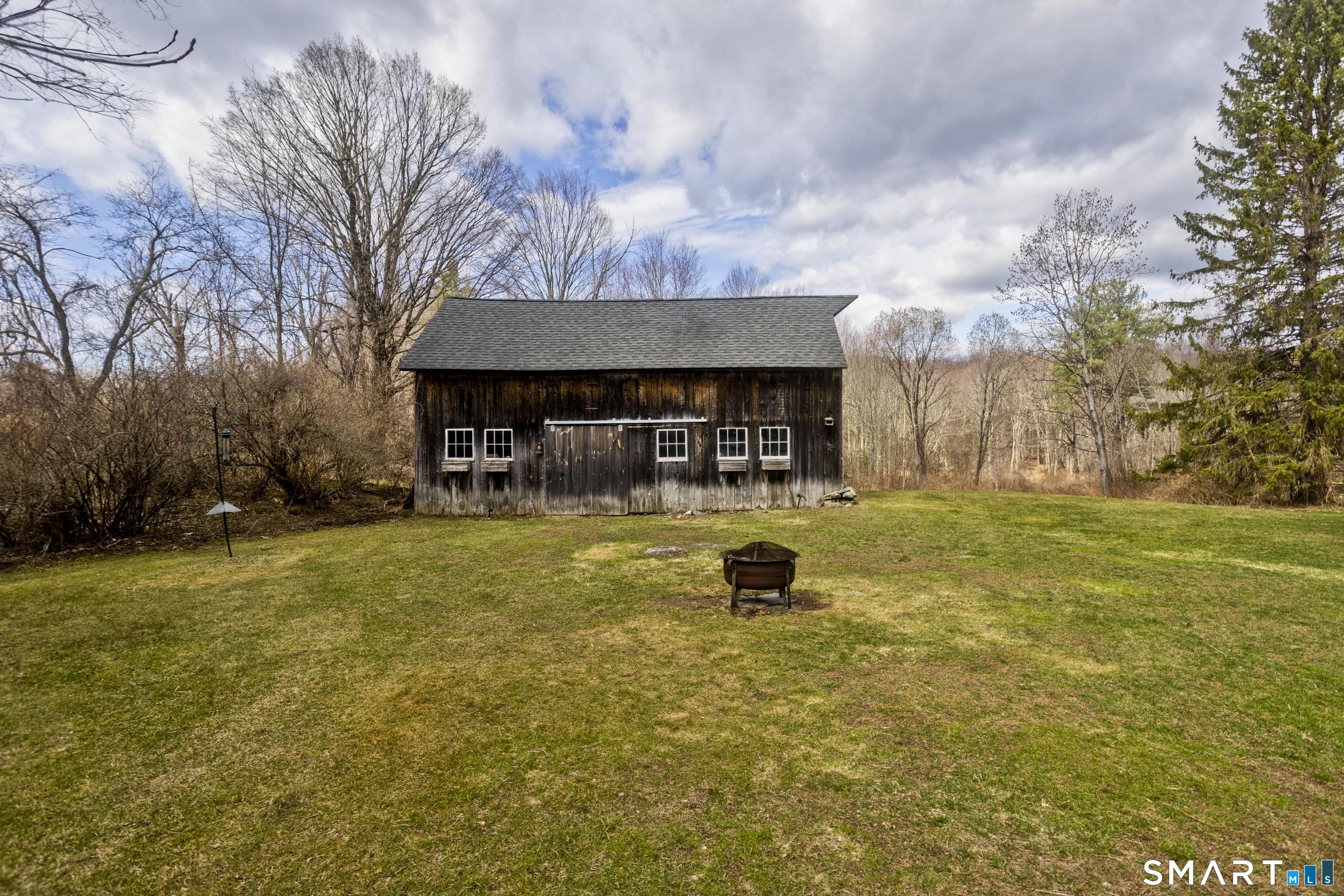 516 Cherry Brook Road Canton, CT 06019 - Photo 5 of 40