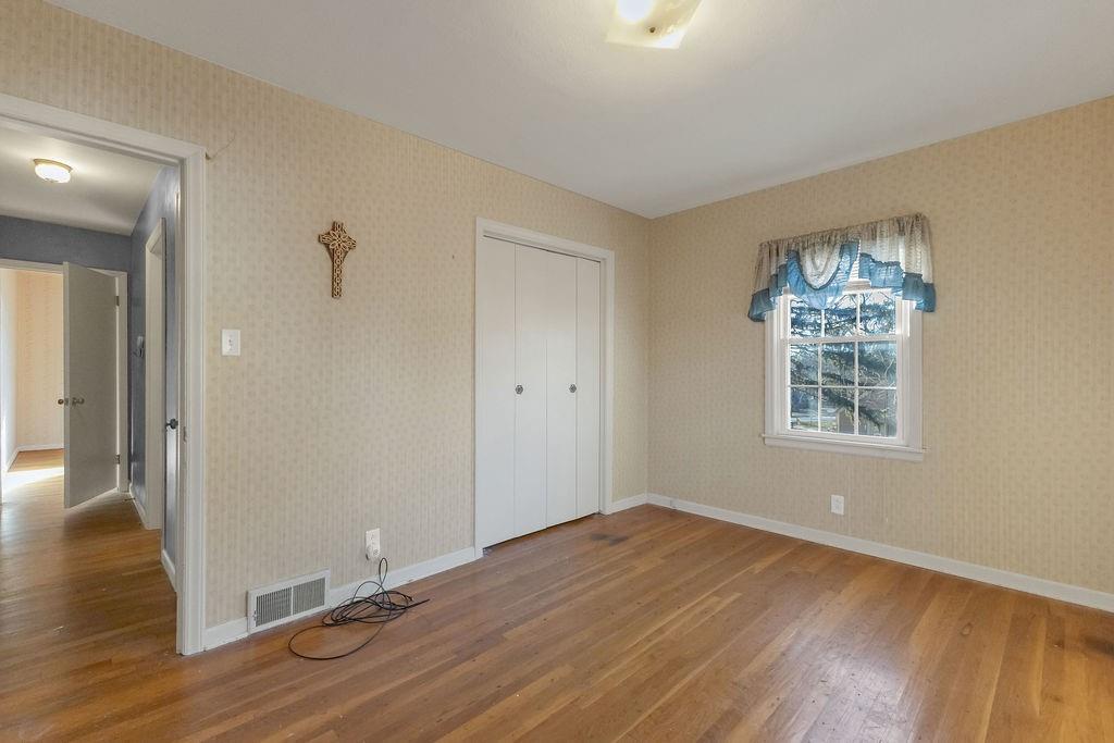 3405 Gene Field Road St. Joseph, MO 64506 - Photo 23 of 36