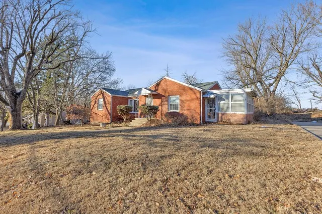 $205,000 | 3405 Gene Field Road, St. Joseph, MO 64506