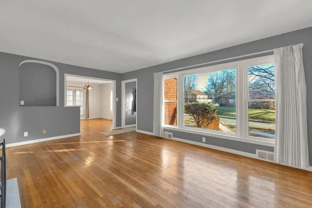 $205,000 | 3405 Gene Field Road, St. Joseph, MO 64506